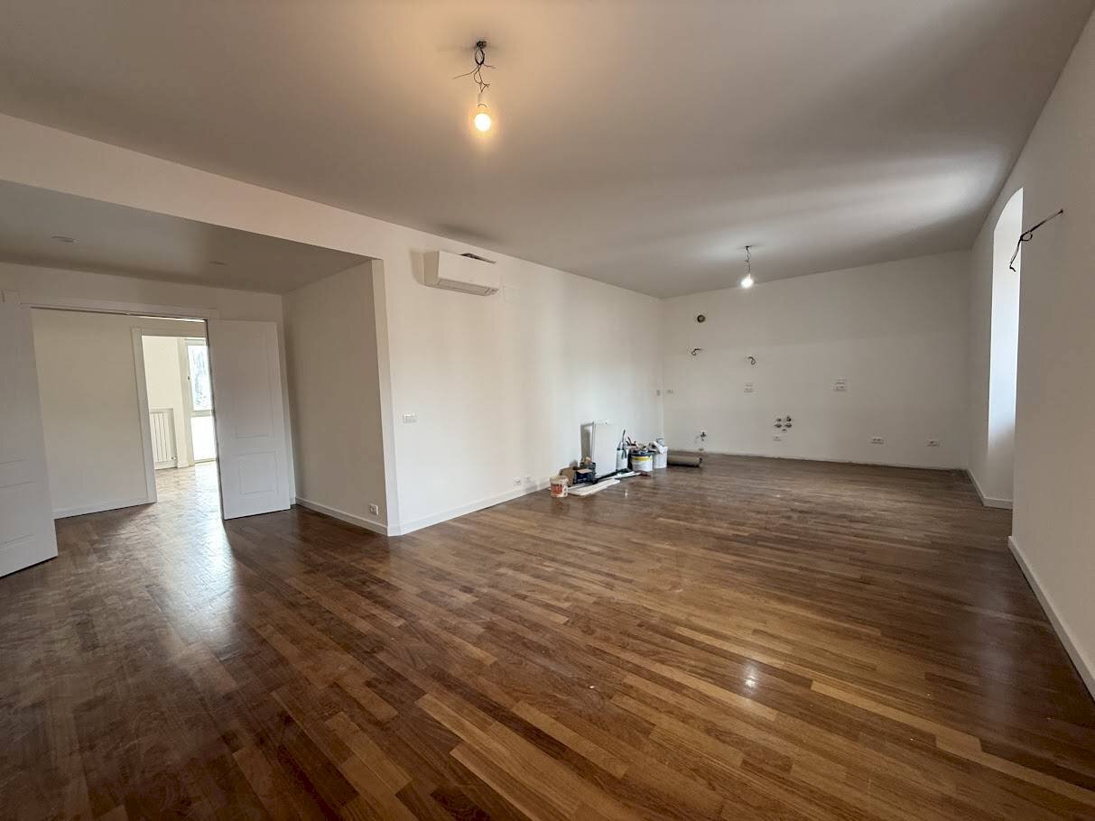 Four-room apartment Via Francesco Crispi, Trieste - photo 2