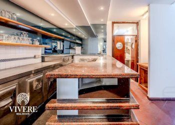 Locale Commerciale Via oceano, Olbia - foto 12