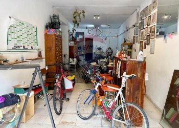 Shop via giovannipoli, Roma (neighborhood Garbatella) - photo 14