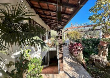 Independent house Strada Solaro Rapalin, Sanremo - photo 2