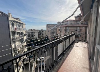 Quadrilocale via piave, Albenga - foto 1