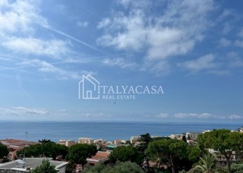 Bilocale Strada Solaro, Sanremo - foto 1