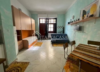 One-room apartment Corso degli Inglesi, Sanremo - photo 13