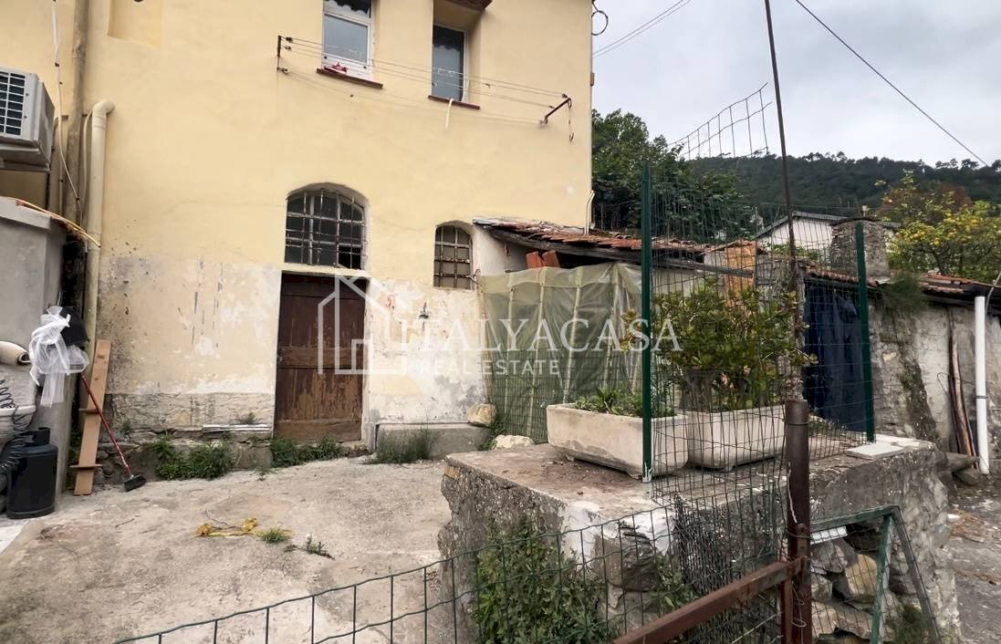 Magazzino strada modeni, Sanremo - foto 3