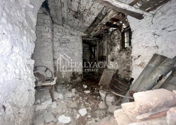 Magazzino strada modeni, Sanremo - foto 8