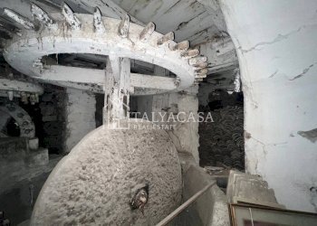 Magazzino strada modeni, Sanremo - foto 18