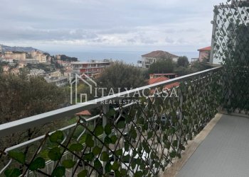 Appartamento Via De Amicis, Sanremo - foto 1