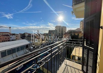 Appartamento via isonzo, Sanremo - foto 1