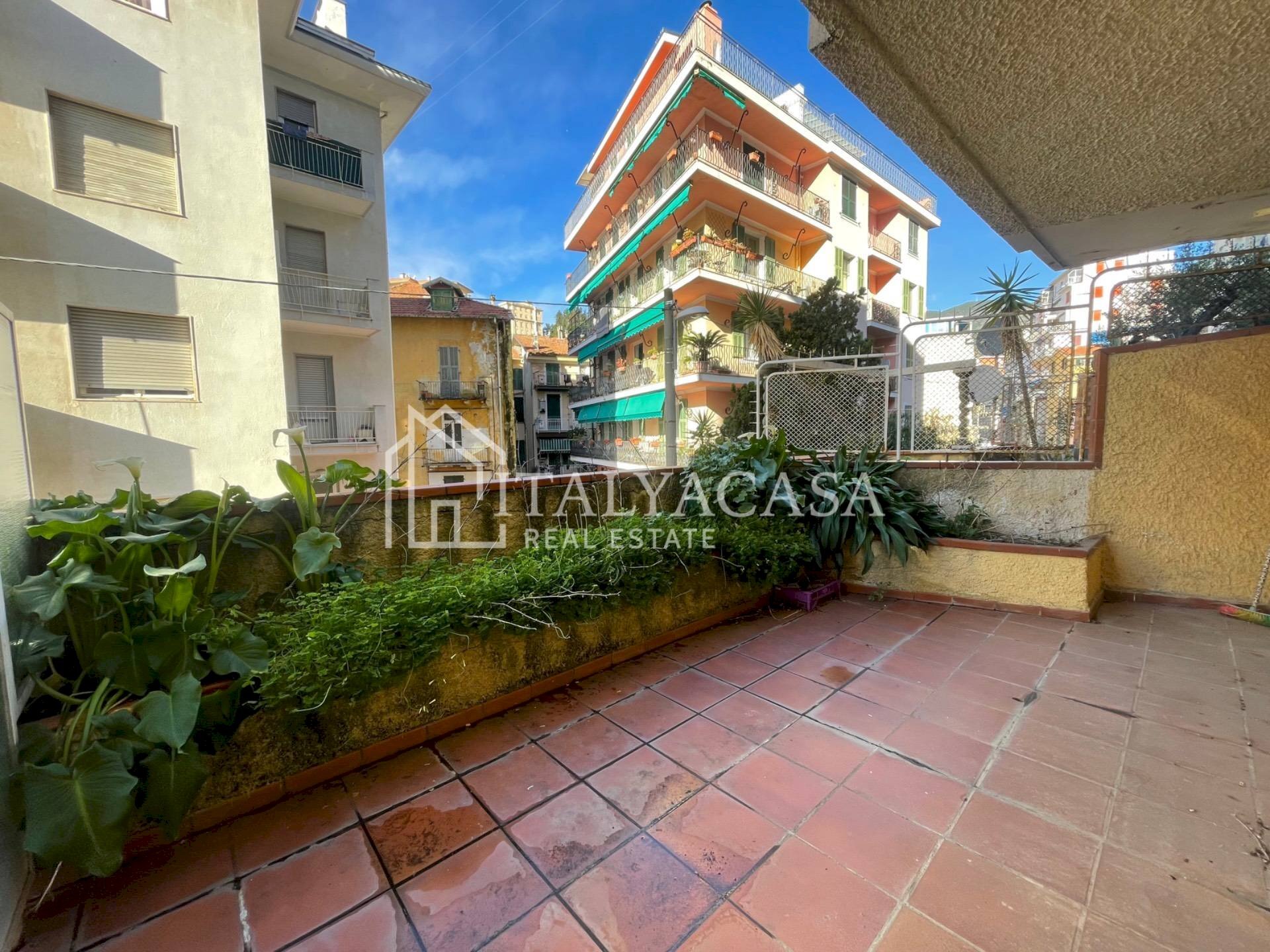 Trilocale via pierogallo, Sanremo - foto 1