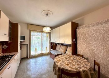 One-room apartment Strada San Giusto, Sanremo - photo 11