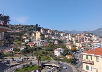 Trilocale via dante alighieri, Sanremo - foto 2