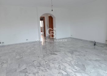 Quadrilocale Via Saint Vincent, Roma - foto 9