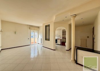 Quadrilocale Via Esino, 55/A, Ancona (zona Torrette) - foto 5