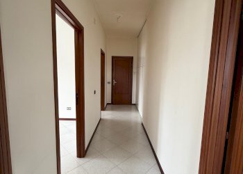 Quadrilocale Via Esino, 55/A, Ancona (zona Torrette) - foto 9