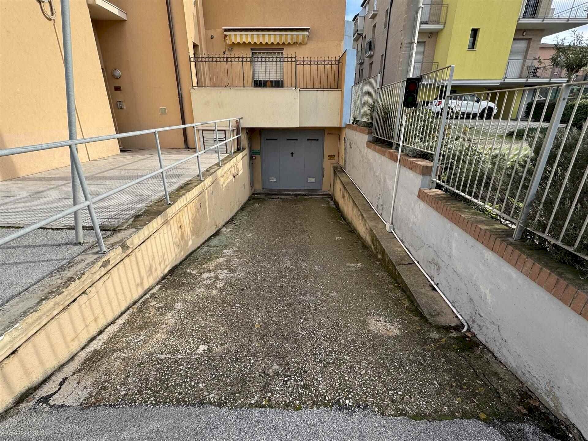 Parking space Via Flaminia, 260 B, Ancona (neighborhood Torrette) - photo 3