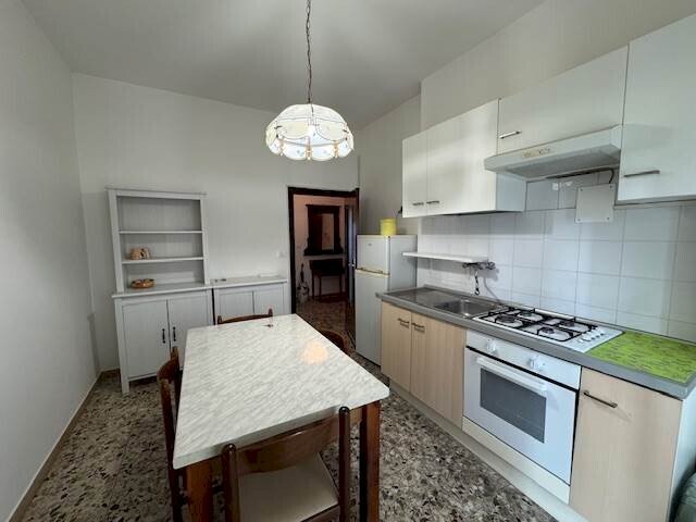 Trilocale Via Conca, 25 int. 7, Ancona (zona Torrette) - foto 3