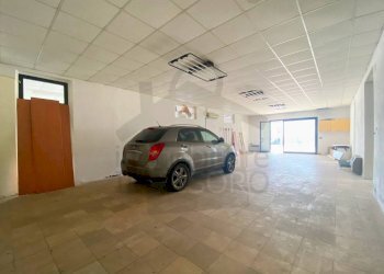 Interno non residenziale - Magazzino via Doccio, Verucchio - foto 3