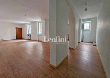 Angolo cottura - Trilocale via Roma, Casale Monferrato - foto 11