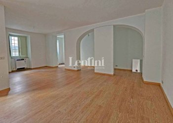 Salone - Trilocale via Roma, Casale Monferrato - foto 1