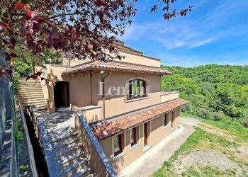 Facciata - Villa via Santo Stefano, Gabiano - foto 5