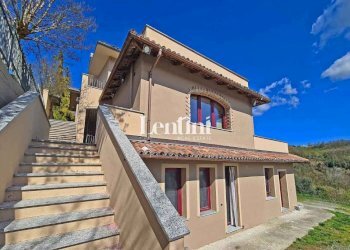 Facciata - Villa via Santo Stefano, Gabiano - foto 50