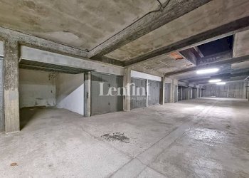 Box auto - Box via Papa Giovanni XXIII, Casale Monferrato - foto 1