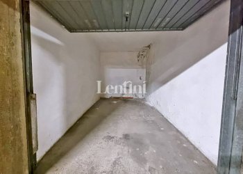 Box auto - Box via Papa Giovanni XXIII, Casale Monferrato - foto 2