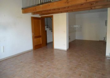 Cucina - Casa indipendente via San Martino, Monte San Pietro - foto 9