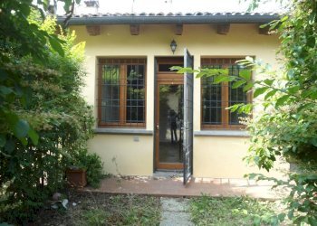 Facciata - Casa indipendente via San Martino, Monte San Pietro - foto 2