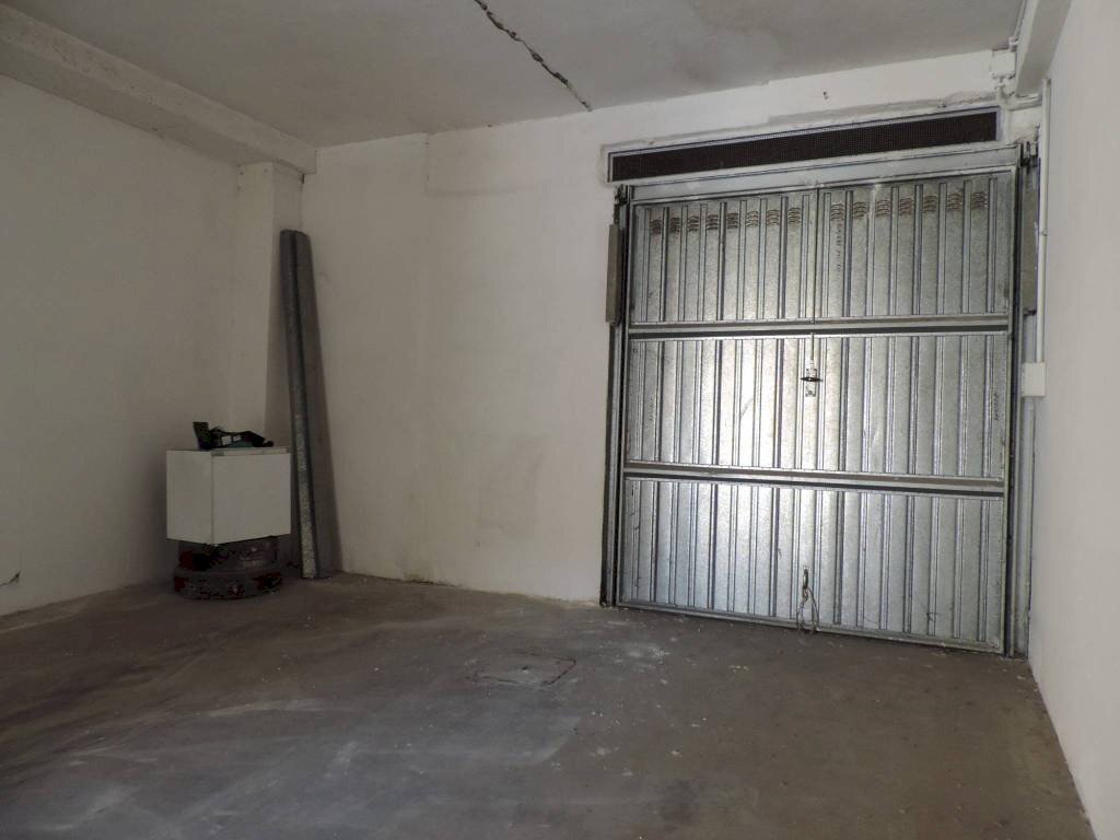 Box auto - Box via Servilia, Fara in Sabina - foto 2