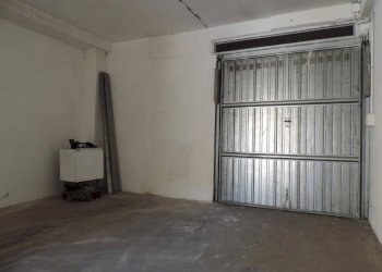 Box auto - Box via Servilia, Fara in Sabina - foto 4