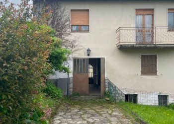 Facciata - Casa indipendente San Michele Mondovì - foto 2