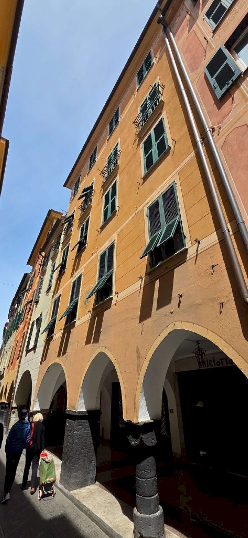 Viste - Three-room apartment via Vittorio Veneto, Chiavari - photo 2
