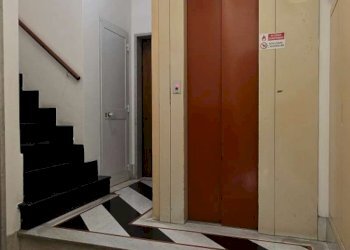 Ascensore - Three-room apartment via Vittorio Veneto, Chiavari - photo 9