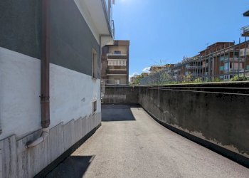 Box Corso De Gasperi, 23., Cuneo - foto 9