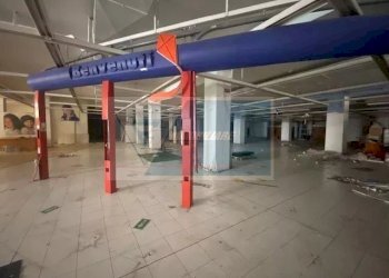 Shop Via Tevere, Siracusa - photo 11