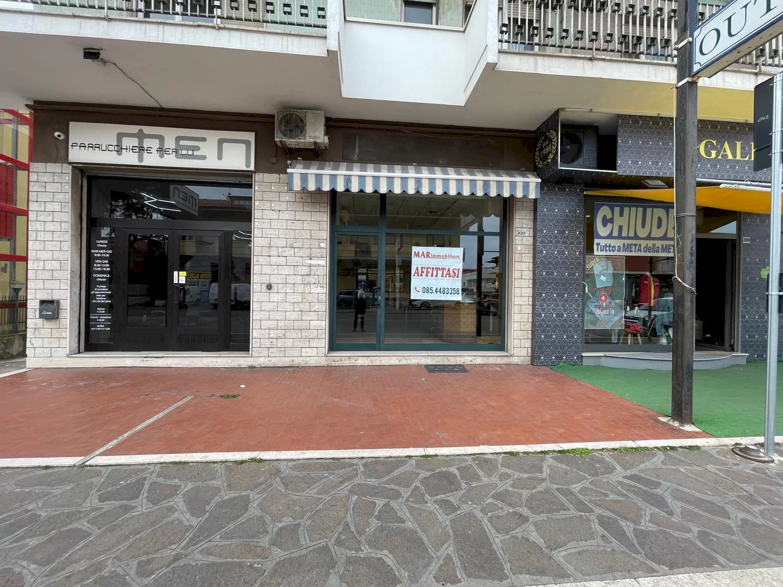 Locale Commerciale Via Corso Umberto I, Montesilvano - foto 1