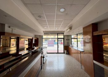 Locale Commerciale Via Corso Umberto I, Montesilvano - foto 8