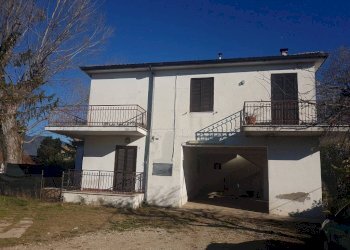 Trilocale strada dei Laghetti, Terni - foto 1