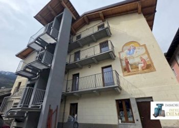 Three-room apartment via Risorgimento, Nus - photo 3