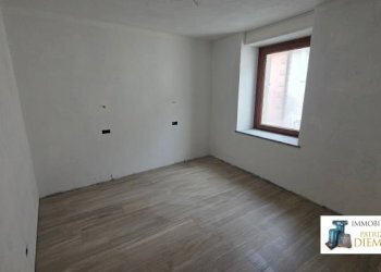 Three-room apartment via Risorgimento, Nus - photo 12