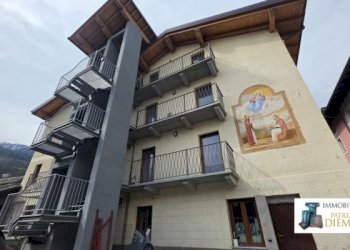 Two-room apartment via Risorgimento, Nus - photo 2