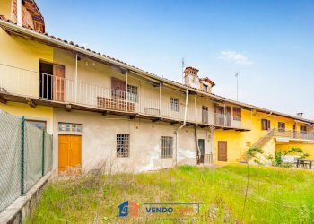 Independent house Manta - photo 1