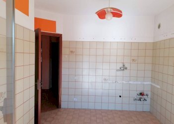 Four-room apartment Angelo nielli s.n.c, San Michele Mondovì - photo 14