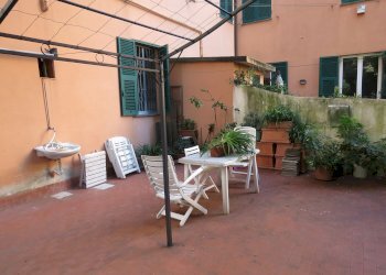 Monolocale Salita San Leonardo, Carignano, Genova - foto 1