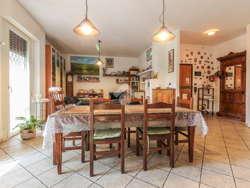 Four-room apartment Via gobetti, Castenaso - photo 3