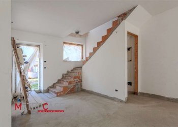 Semi-detached Villa Poirino - photo 17