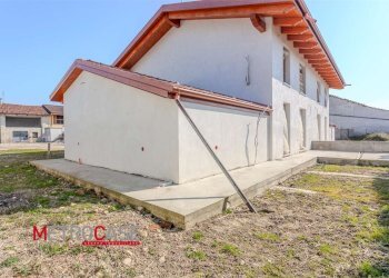 Semi-detached Villa Poirino - photo 28