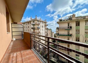 Bilocale Via Laviosa, Genova (zona Pegli) - foto 1