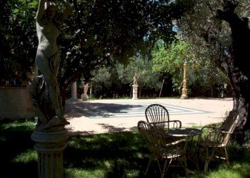 Stable - Palace Campolongo, Isola di Capo Rizzuto - photo 3